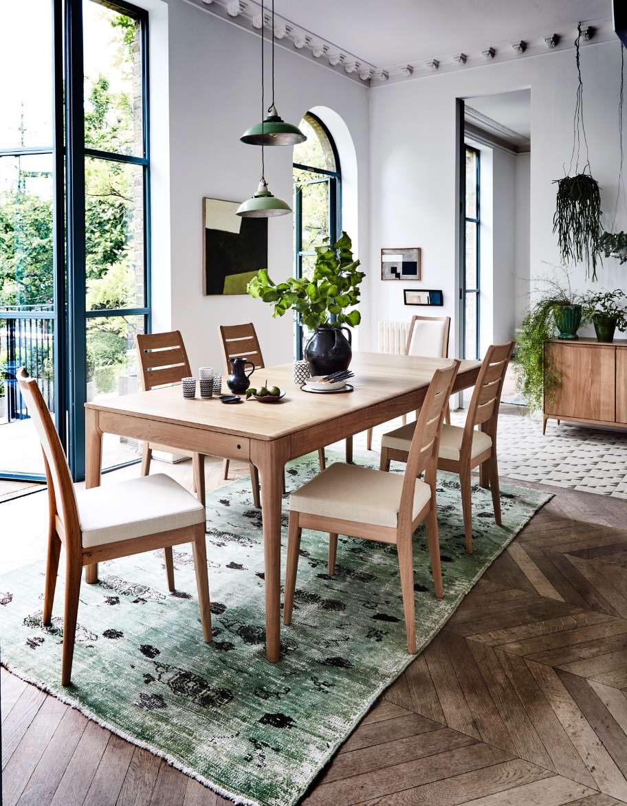 Ercol Romana Extending Dining Table GOOD FORM